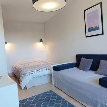 Studio Eleverca 3*- Rez De Jardin Terrasse - Axelle Loc'Appart Mandelieu Extérieur photo