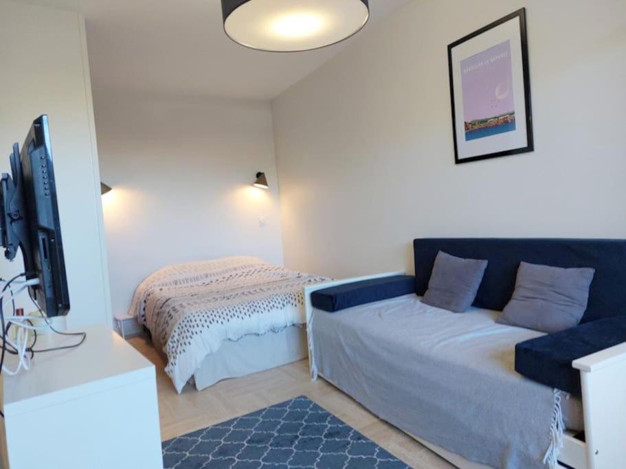 Studio Eleverca 3*- Rez De Jardin Terrasse - Axelle Loc'Appart Mandelieu Extérieur photo